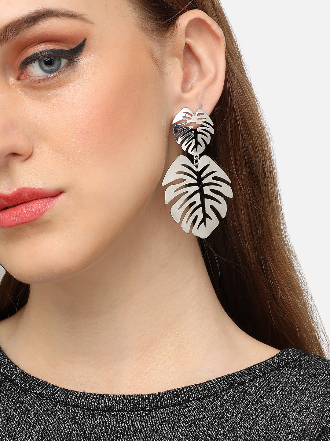 SILVER PLATED PARTY DESIGNER DROP EARRING FOR WOMEN