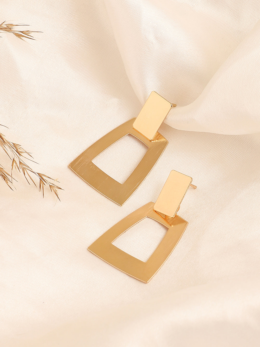 GOLD PLATED PARTY DESIGNER DROP EARRING FOR WOMEN