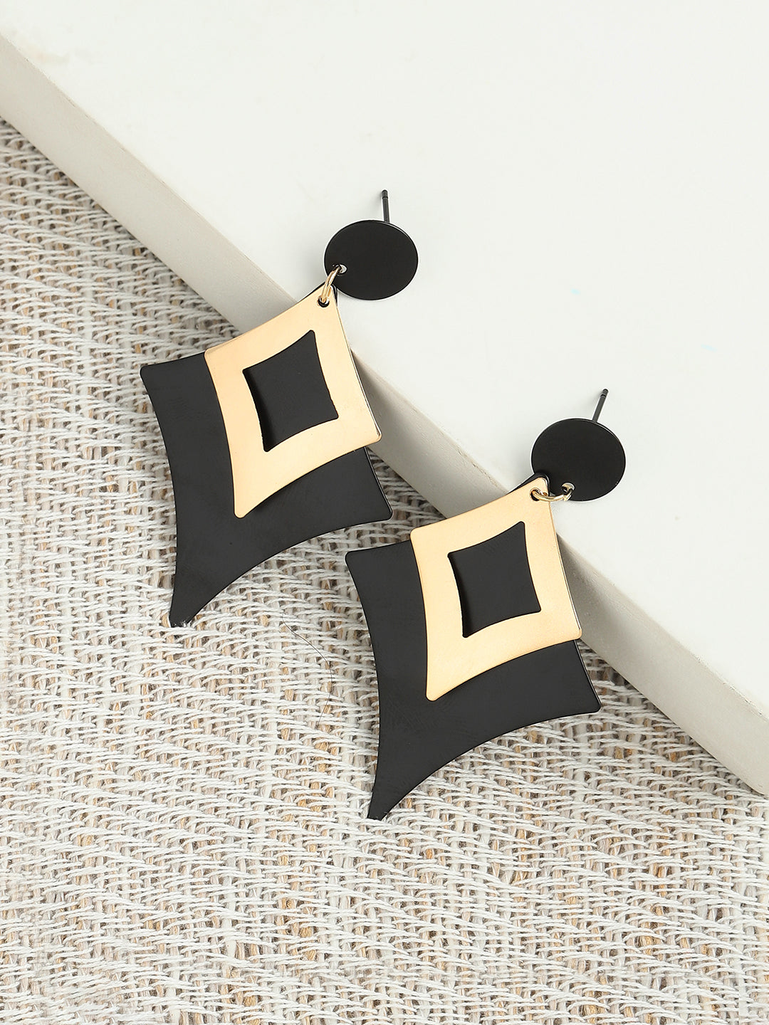 GOLD PLATED PARTY DESIGNER DROP EARRING FOR WOMEN