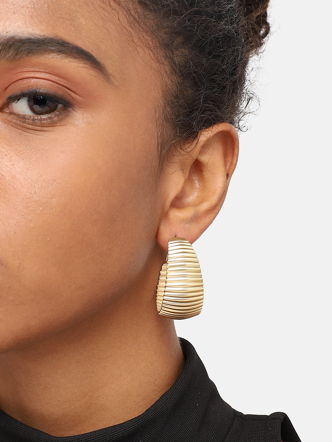 GOLD PLATED PARTY DESIGNER HOOP EARRING FOR WOMEN