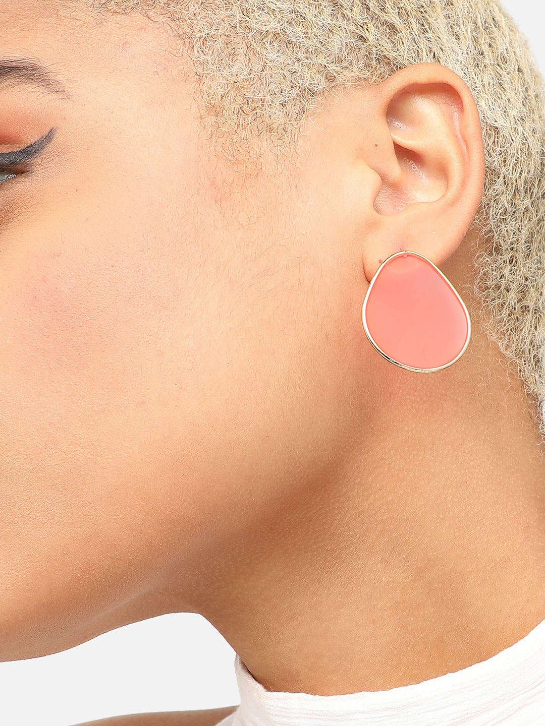 GOLD PLATED PARTY DESIGNER STUD FOR WOMEN