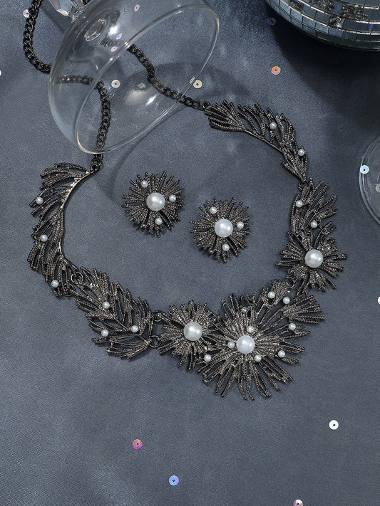 Silver Plated Designer Party Necklace and Earring Set