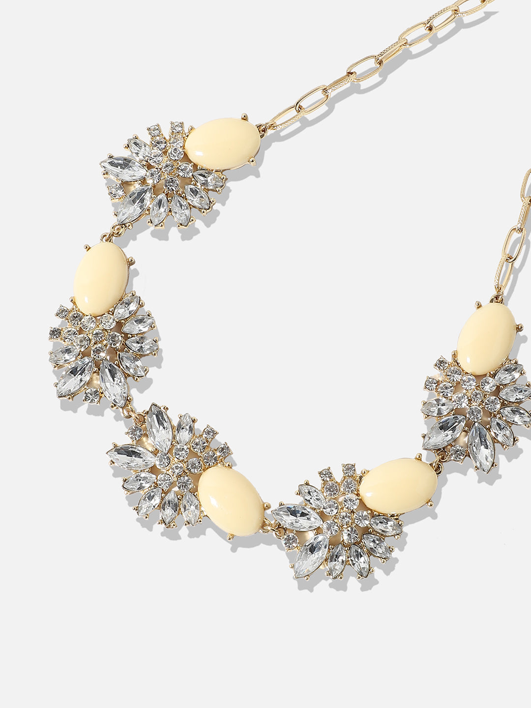 Esra Collarbone Necklace