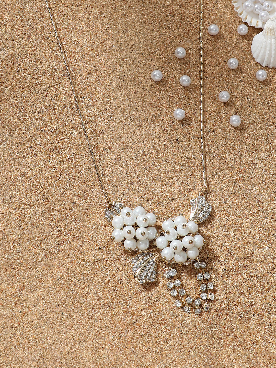 Claire Necklace
