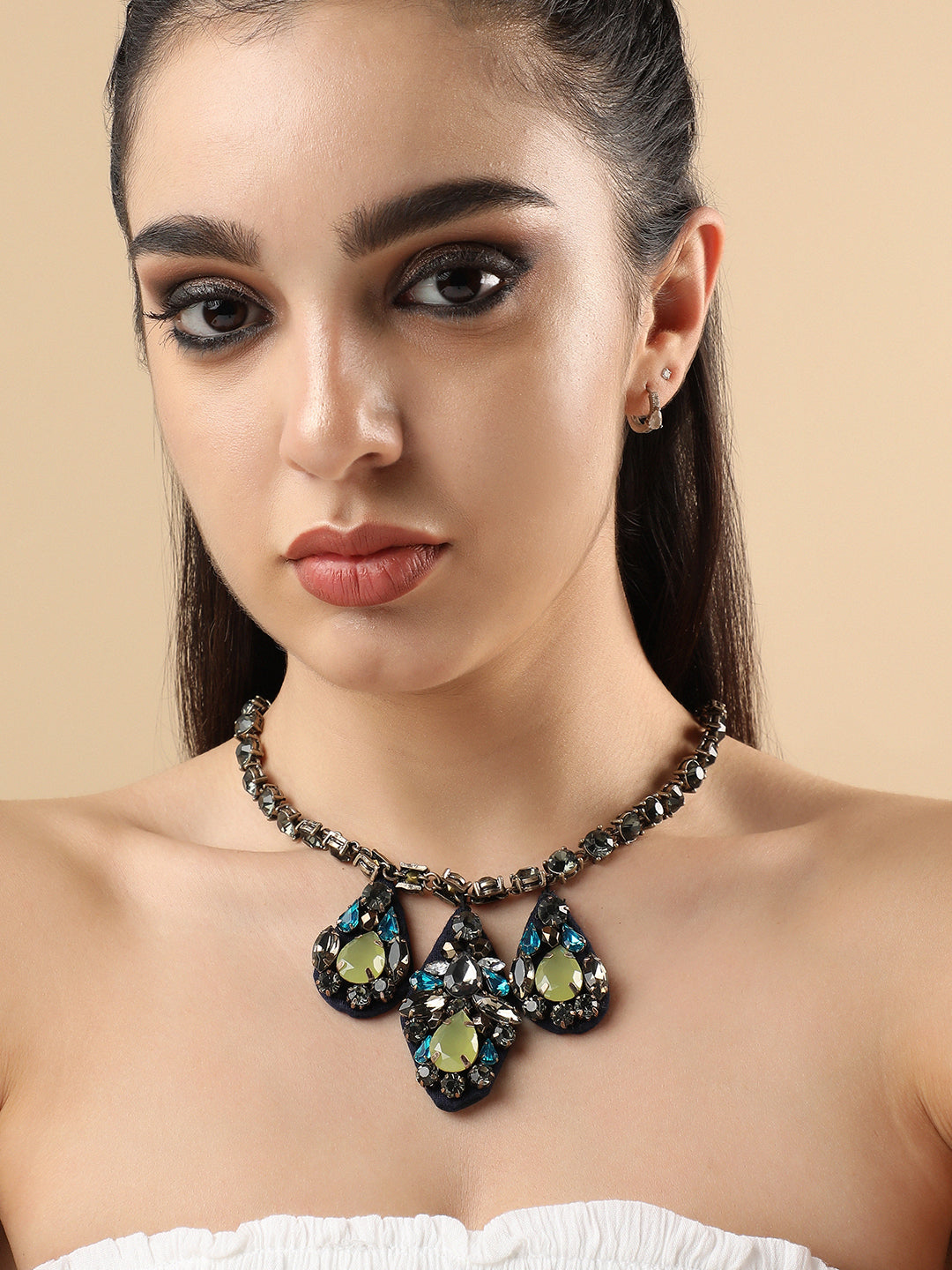 Ava Necklace