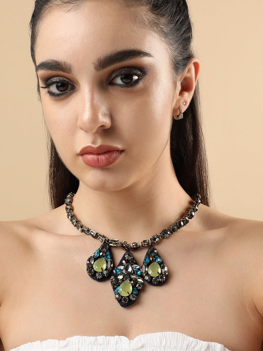 Ava Necklace