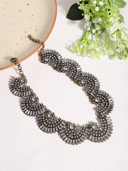 Willa Necklace