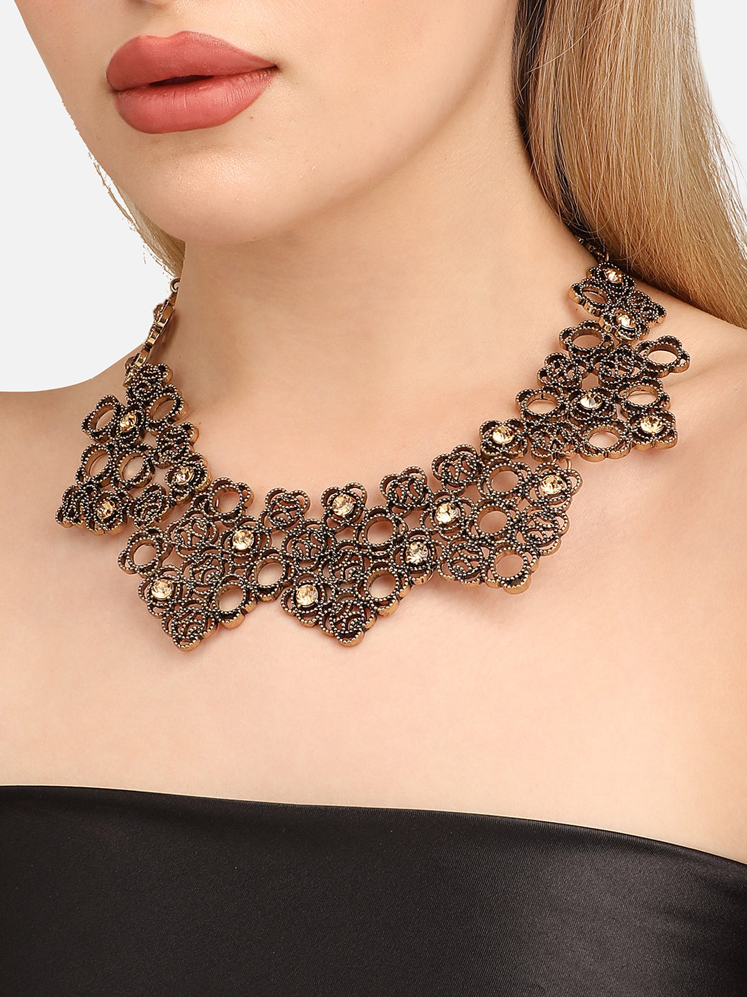 Victoria Necklace