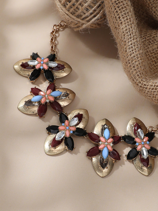 Estelle Necklace