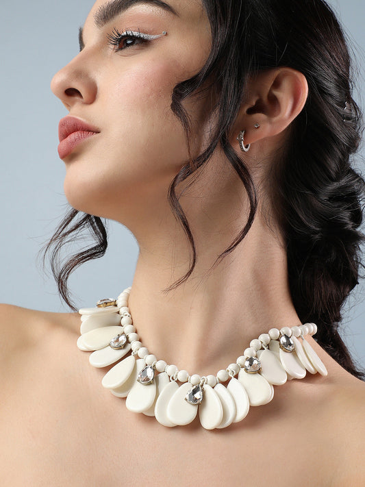 Eleanor Cluster Necklace