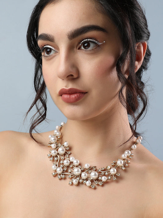 Clustered Pearl Necklace