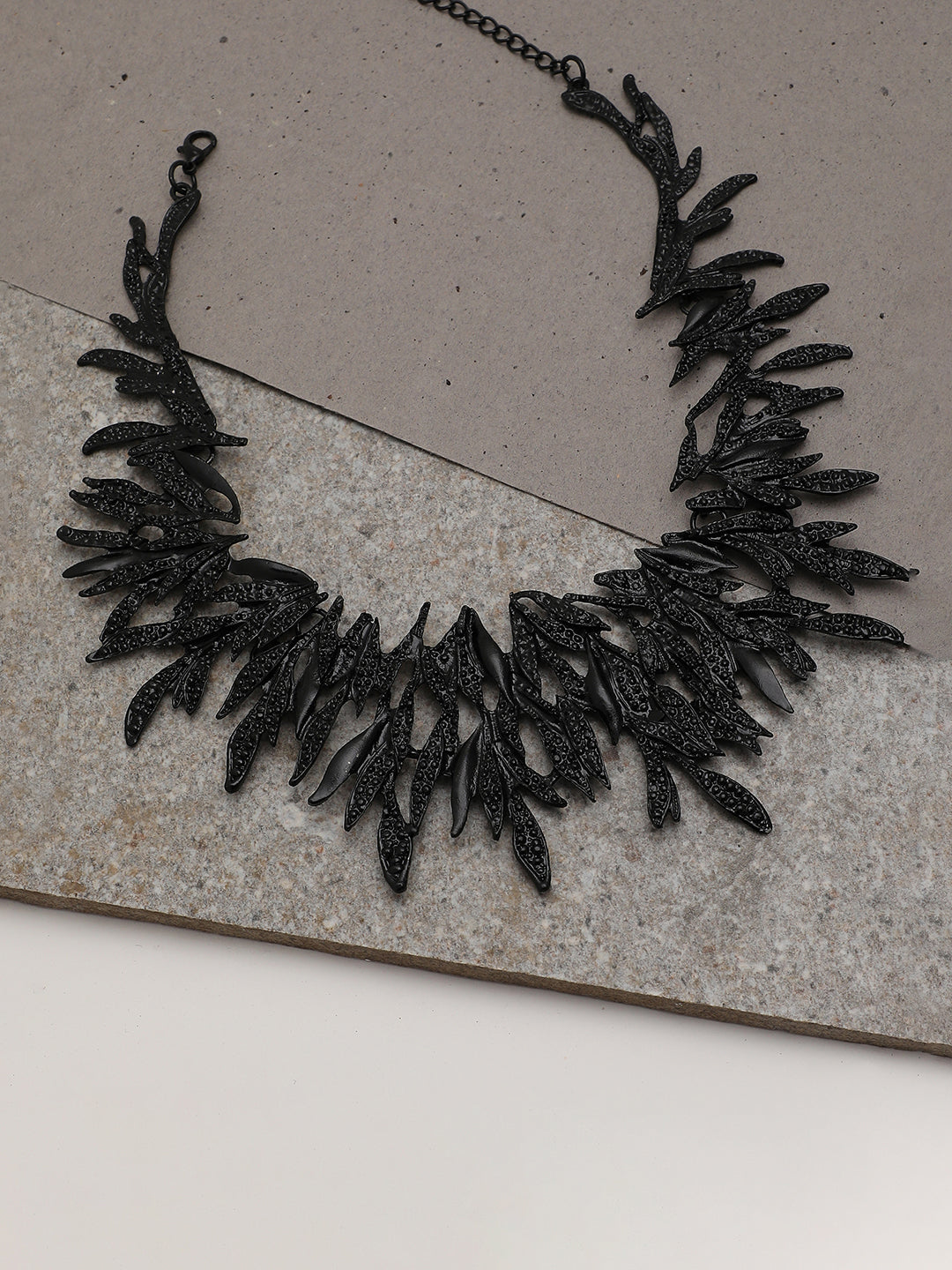 GOLD PLATED PARTY DESIGNER STONE STATEMENT NECKLACE FOR WOMEN