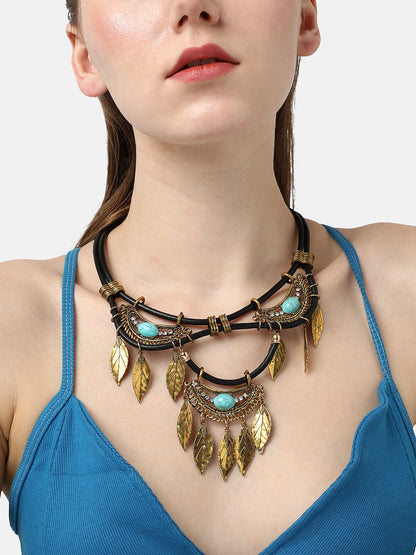 WOMEN TRENDY DESIGNER NECKLACE