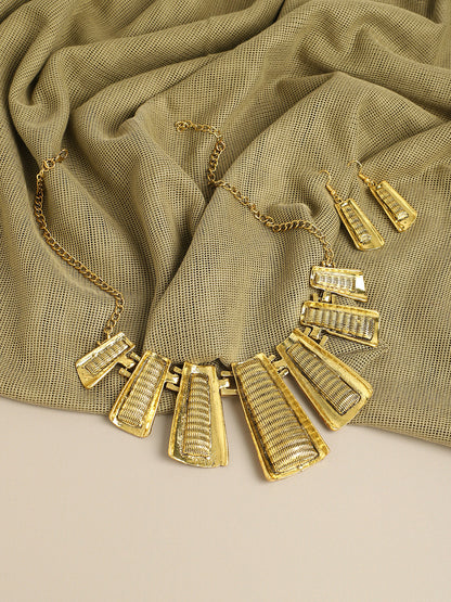 Gold Plated Designer Stone Party Necklace and Earring Set For Women