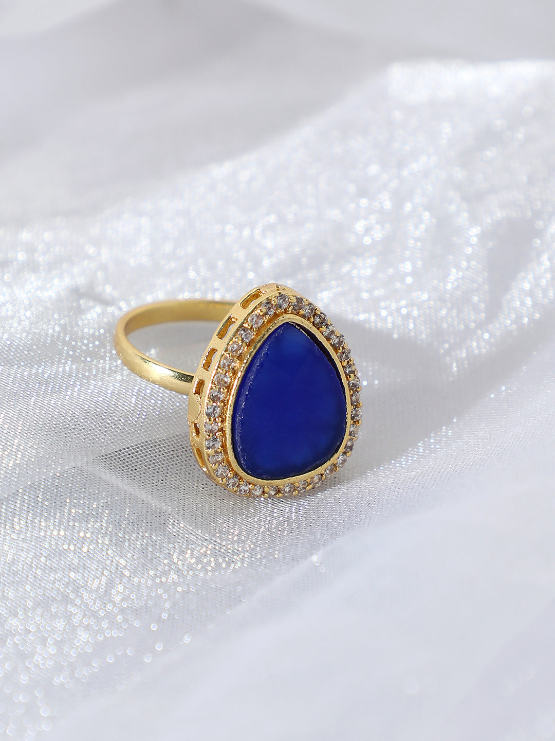 GOLD PLATED DESIGNER STONE RING