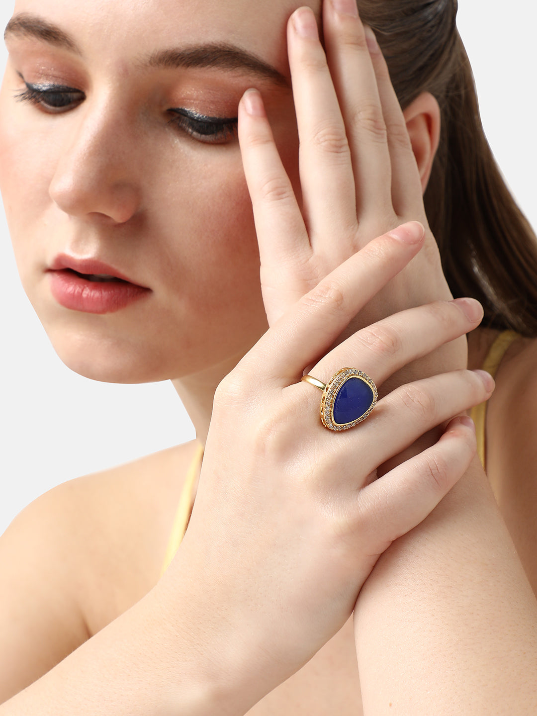 GOLD PLATED DESIGNER STONE RING