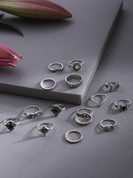 DESIGNER SET OF 15 RINGS