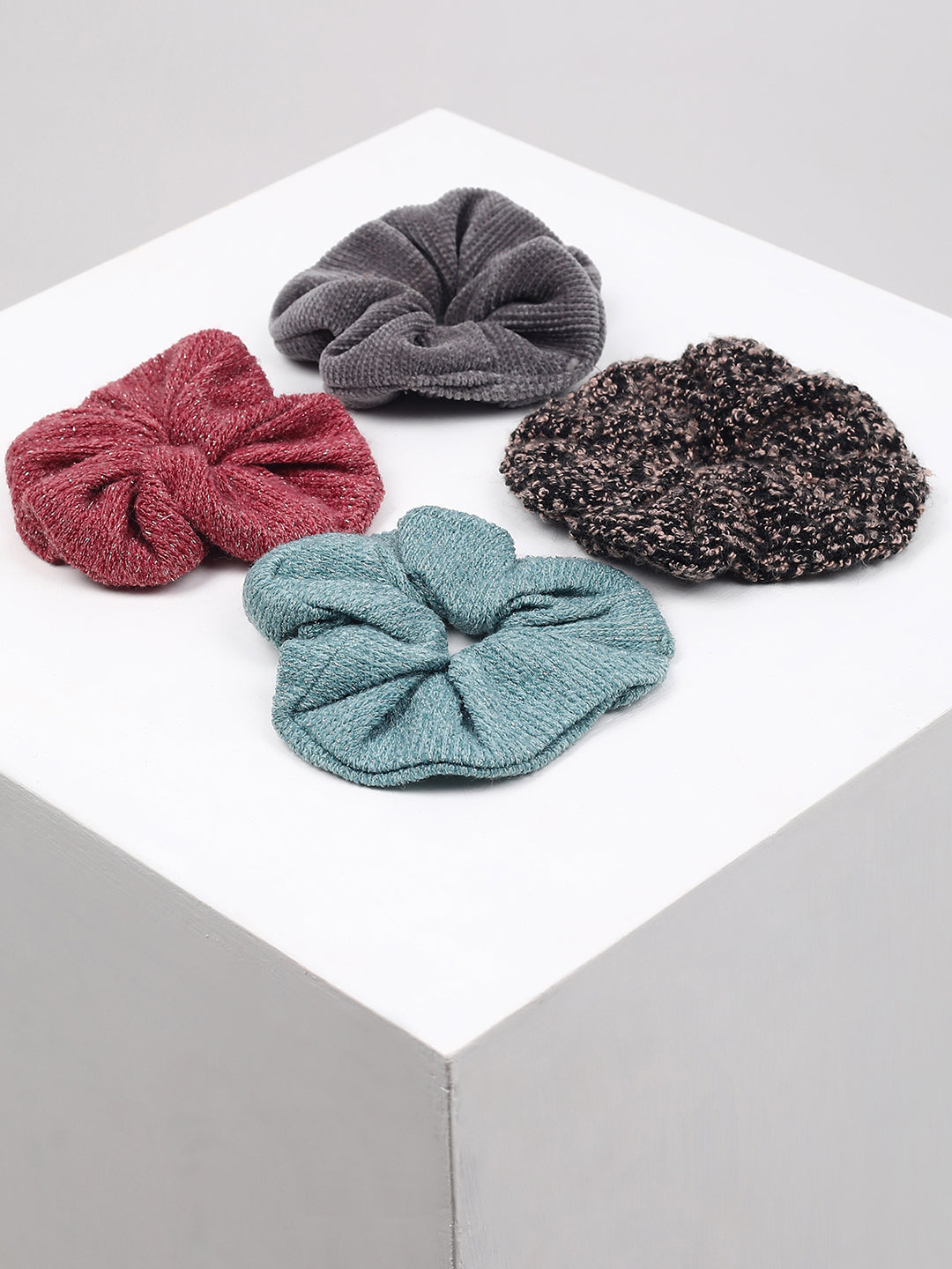 PACK OF 4 SCRUNCHIES