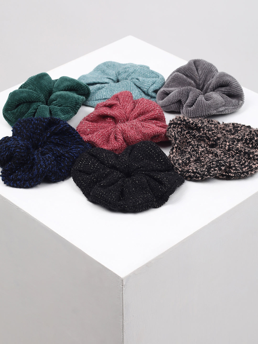 PACK OF 7 SCRUNCHIES