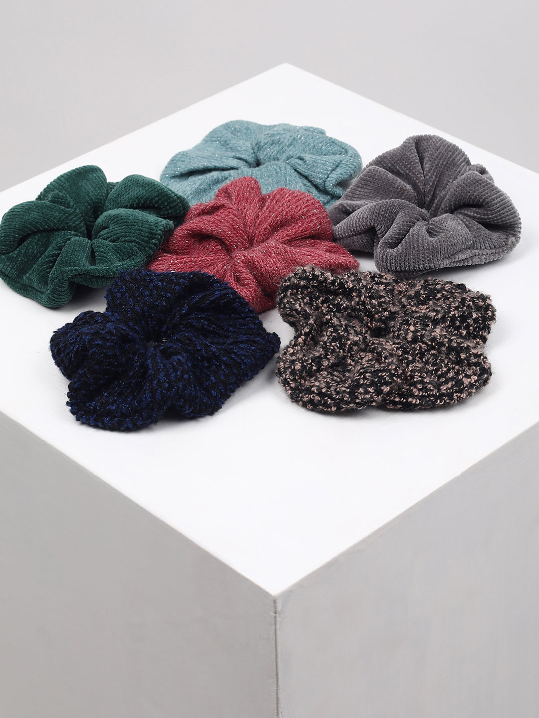 PACK OF 6 SCRUNCHIES