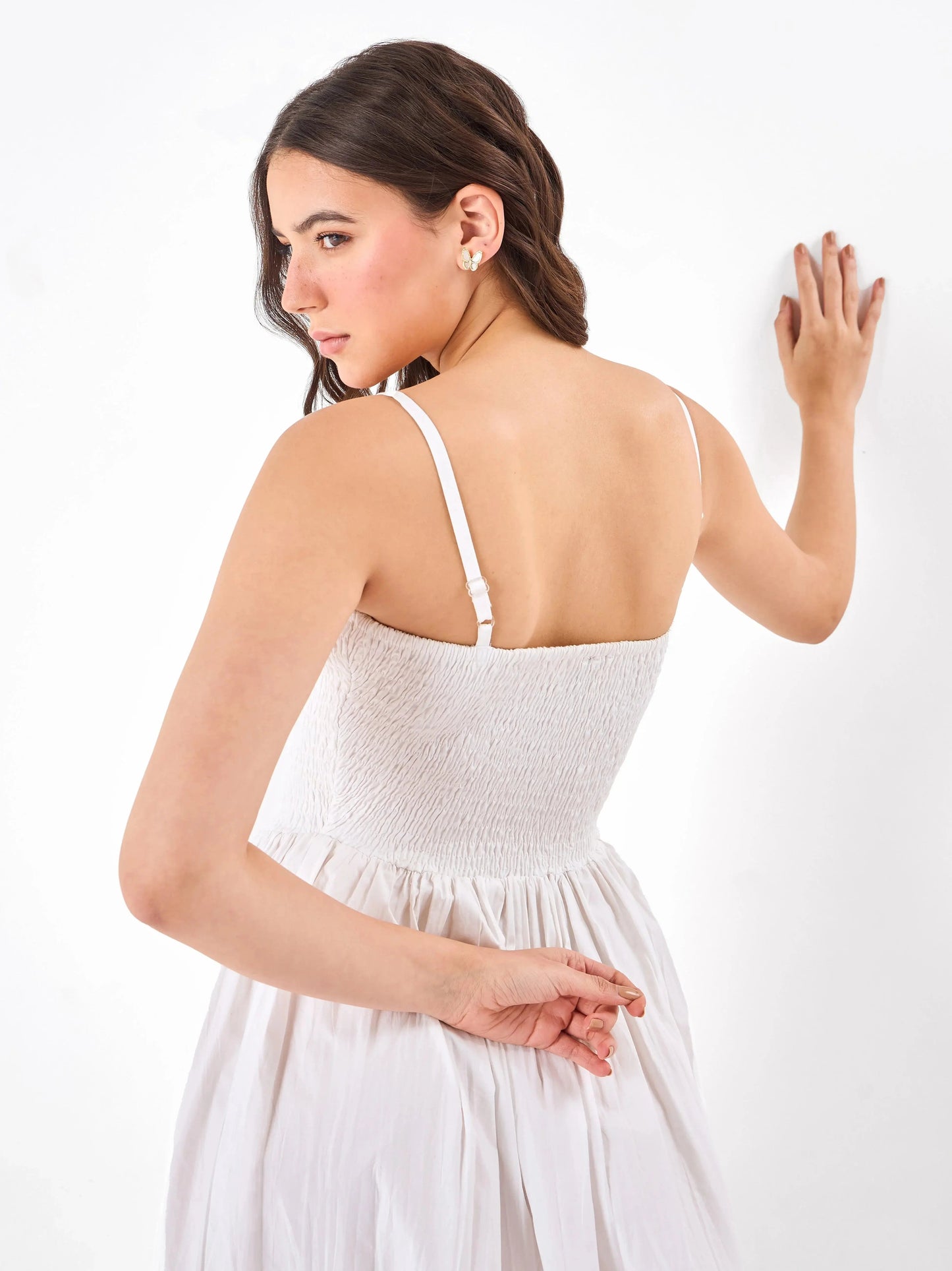 Dewdrop Smock Casual White Midi Dress Zumee