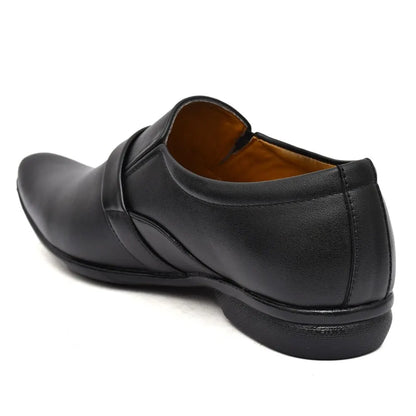 WUGO Latest Trendy Men Formal Shoes Office Shoes Outdoor Shoes Business Shoes For Men's & Boys - Black