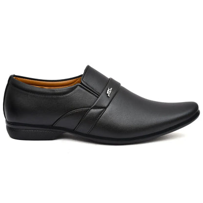 WUGO Latest Trendy Men Formal Shoes Office Shoes Outdoor Shoes Business Shoes For Men's & Boys - Black