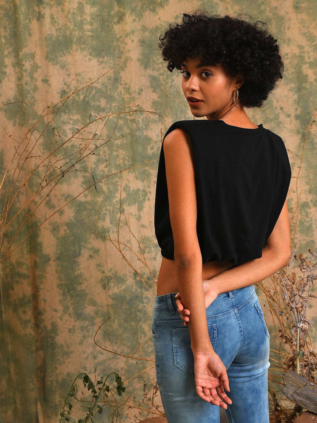 Solid Stylish Casual Crop Top