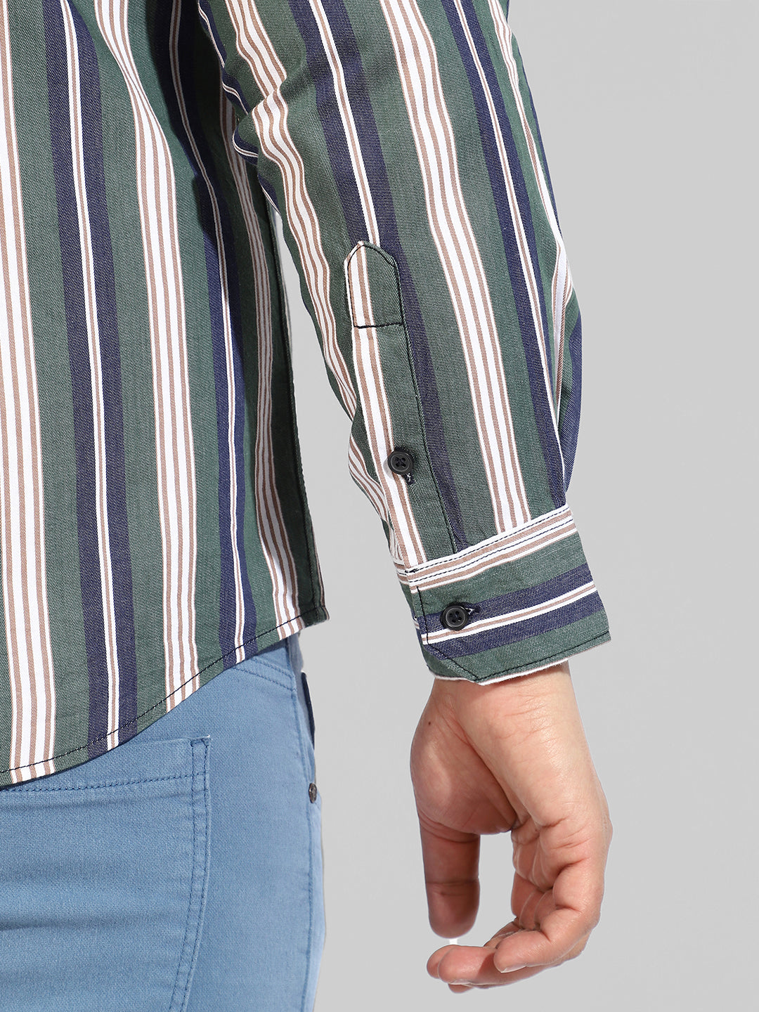Instafab Plus Menâ€™s Casual Checks Shirt