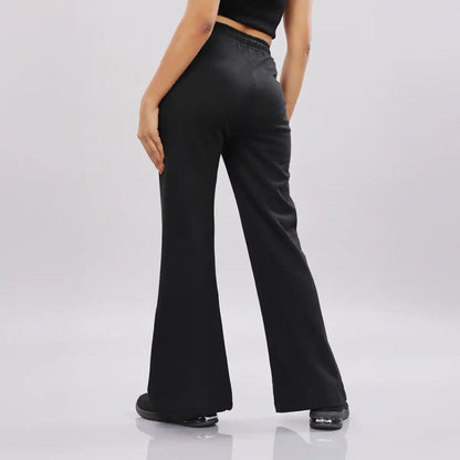 Women's Solid Cotton Rich Baggy Track Pant