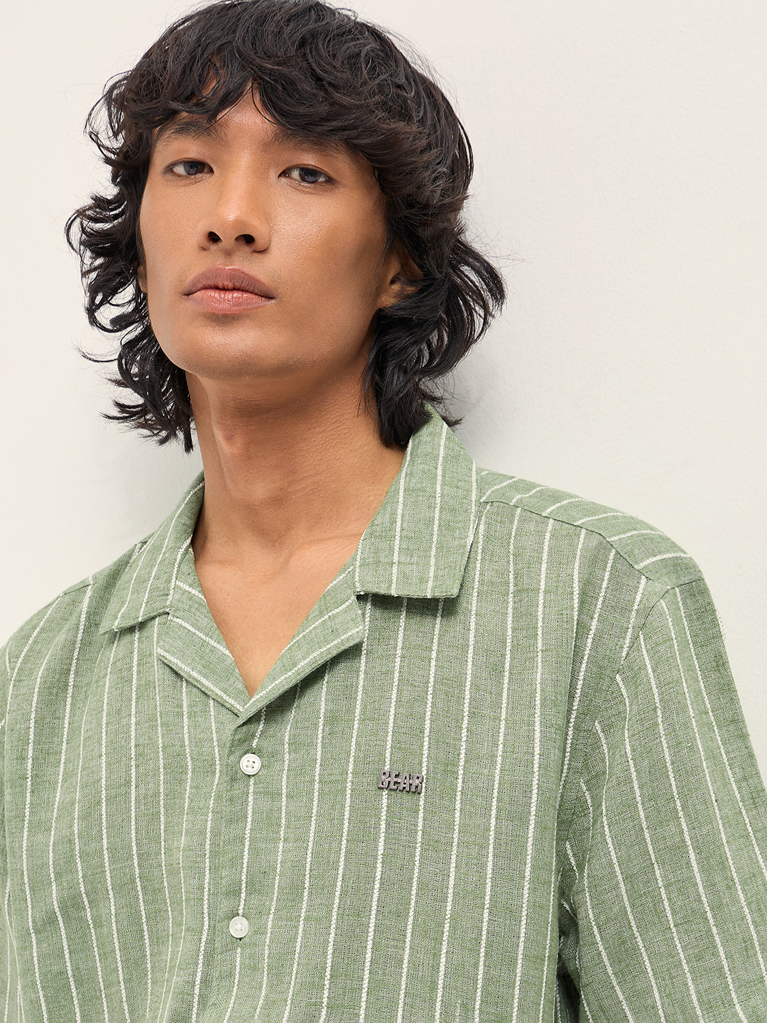 Green Vertical Textured Stripe Relaxed Fit Half Sleeve Casual Shirt