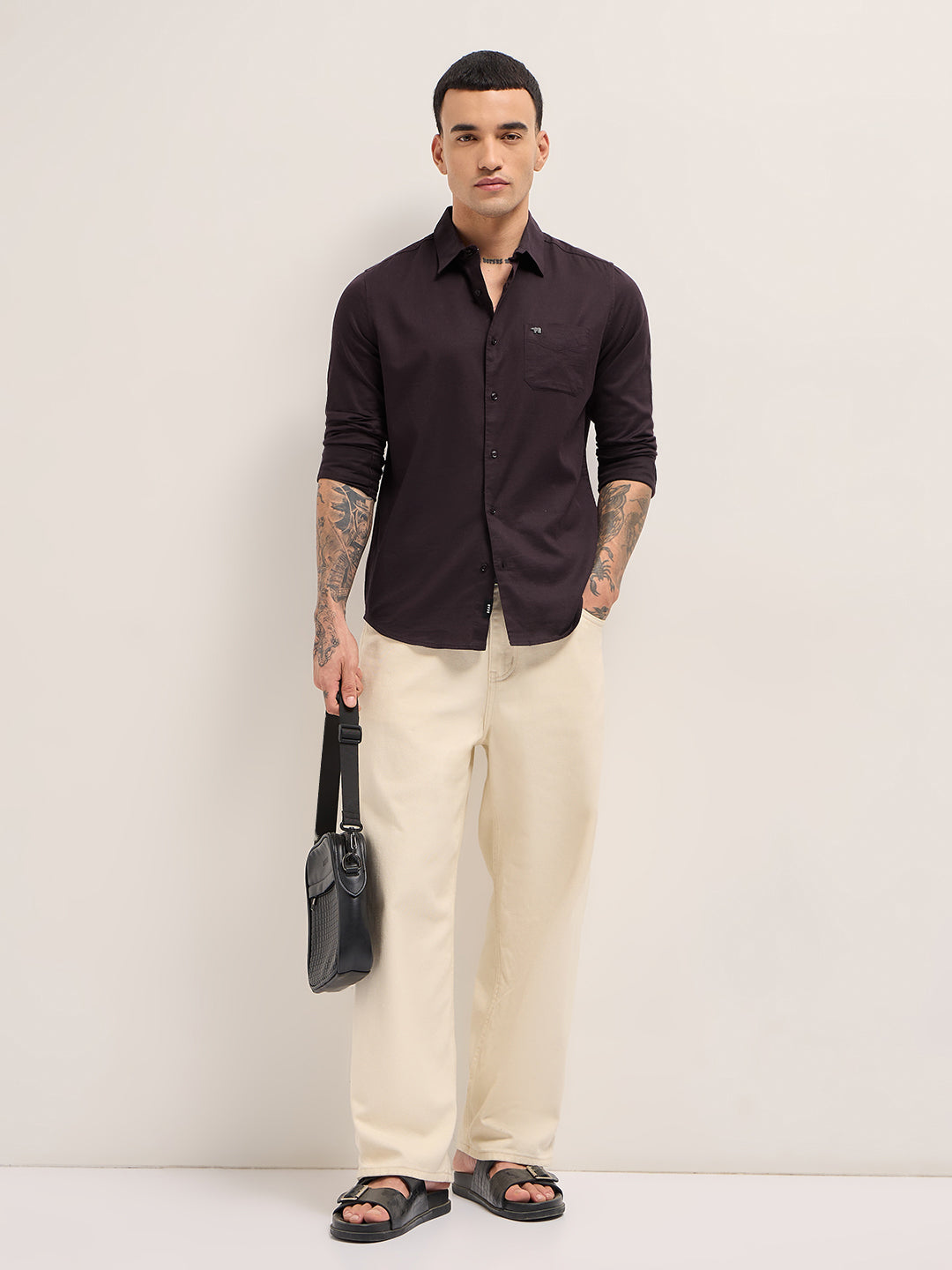 Maroon Solid Cotton Blend Slim Fit Casual Shirt