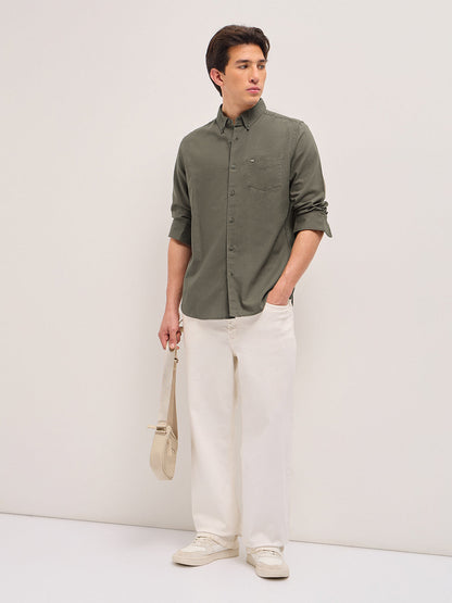 Olive Solid Slim Fit Casual Shirt with Button-Down Collar