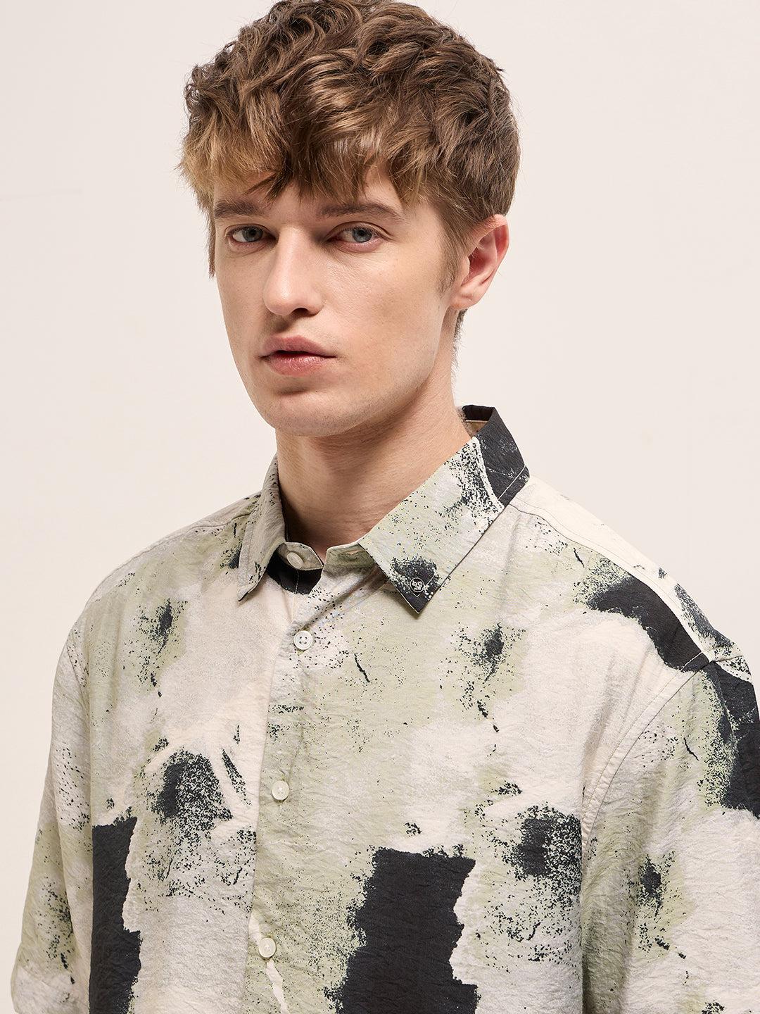Multi-Color Abstract Digital Print Relax Fit Casual Shirt
