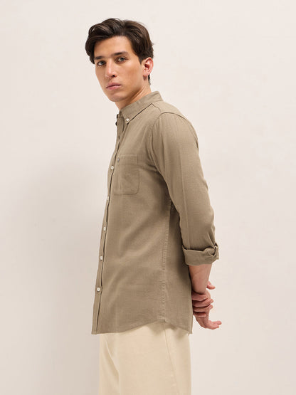 Beige Solid Slim Fit Cotton Casual Shirt with Button-Down Collar
