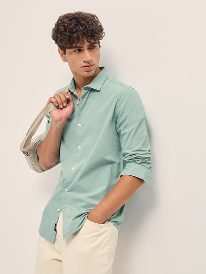 Green Solid Cotton Slim Fit Casual Shirt