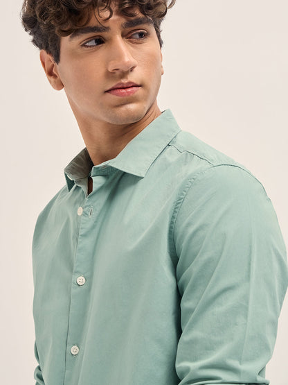 Green Solid Cotton Slim Fit Casual Shirt