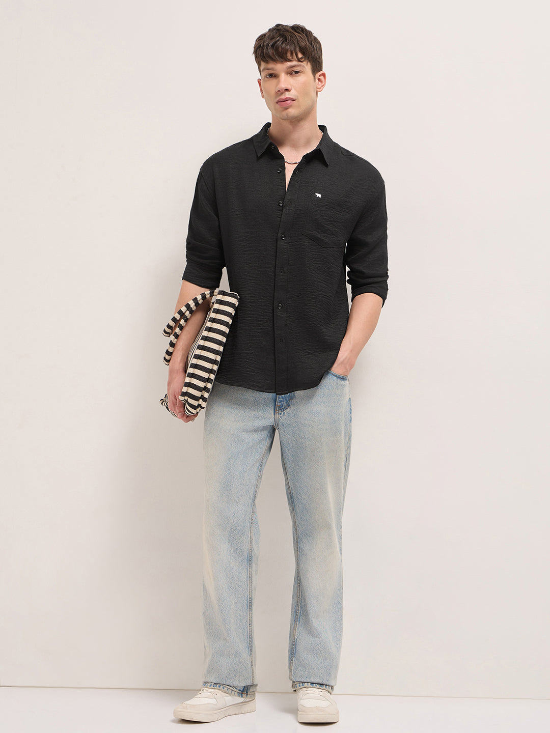 Black Textured Relaxed Fit Casual Shirt