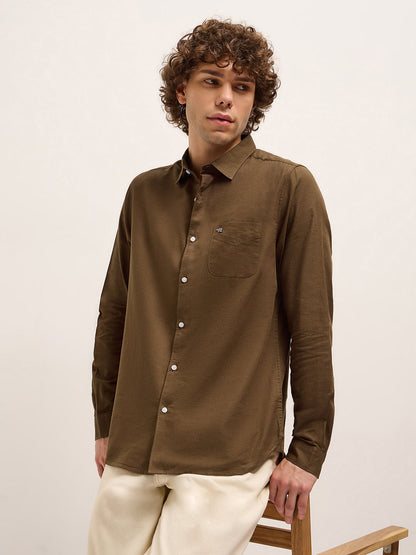 Dark Brown Solid Slim Fit Casual Shirt
