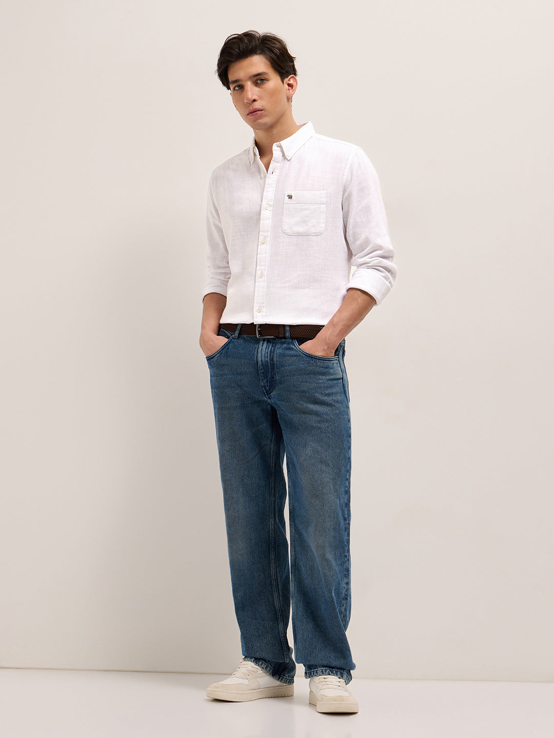 White Solid Slim Fit Cotton Casual Shirt with Button-Down Collar