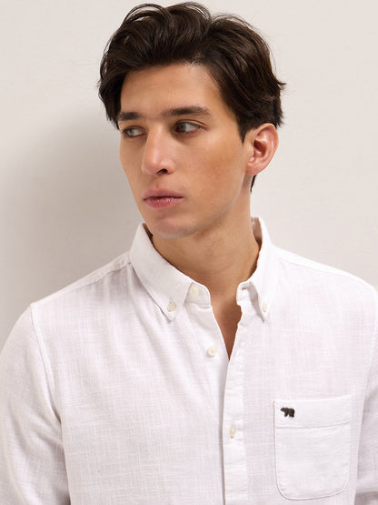 White Solid Slim Fit Cotton Casual Shirt with Button-Down Collar
