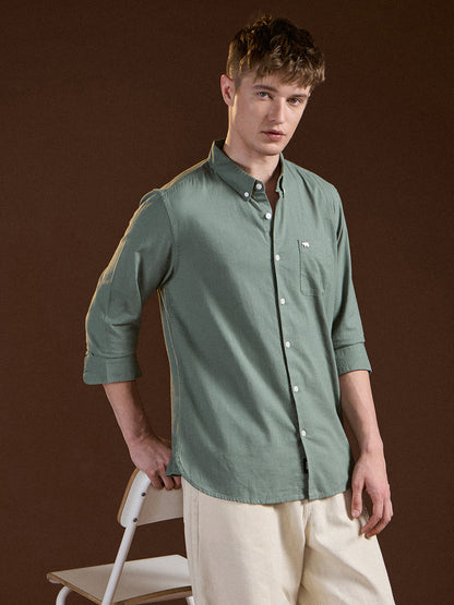 Green Solid Slim Fit Cotton Casual Shirt