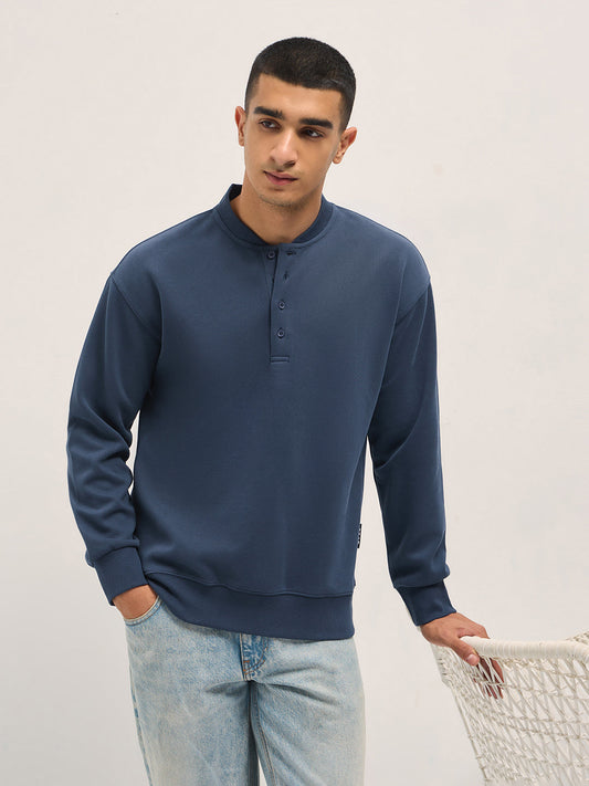 Blue Solid Relaxed Fit Henley Neck T-Shirt with Ribbed Hem and Cuffs