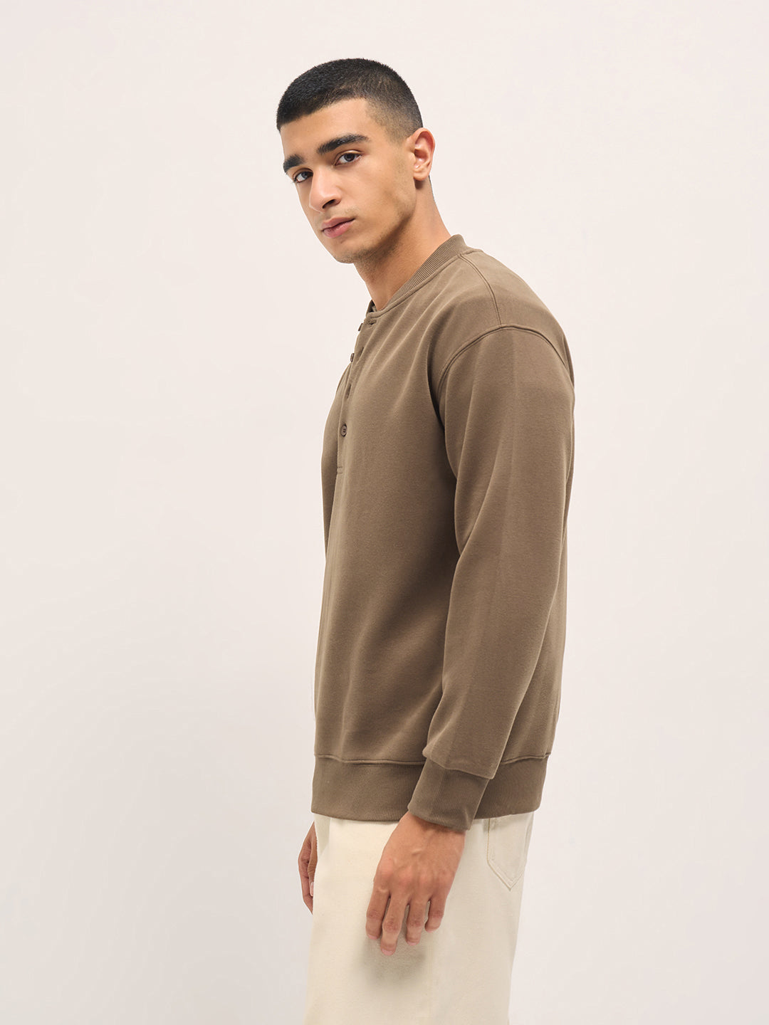 Olive Solid Straight Fit Functional & Stylish Cargo Pant