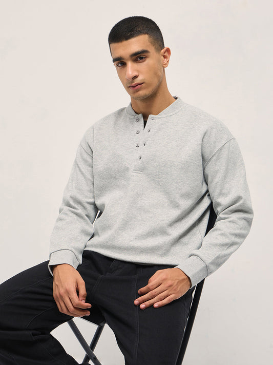 Light Grey Solid Relaxed Fit Henley Neck T-Shirt with Ribbed Hem and Cuffs