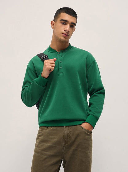 Green Solid Relaxed Fit Henley Neck T-Shirt with Ribbed Hem and Cuffs