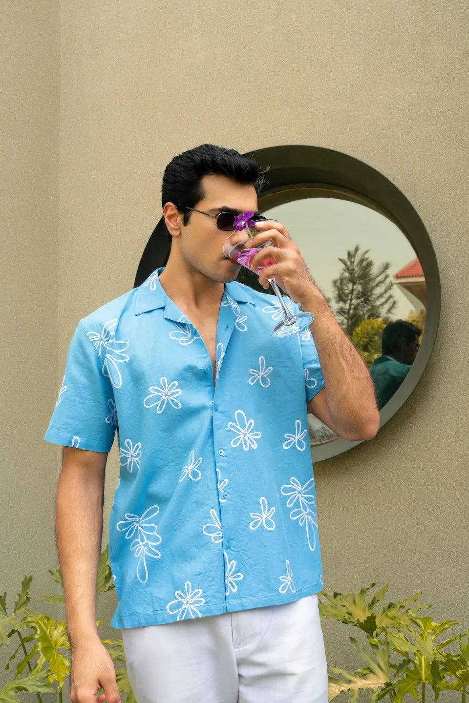 Men's Box-Fit Floral Embroidered Linen Ocean Blue Shirt Vellure