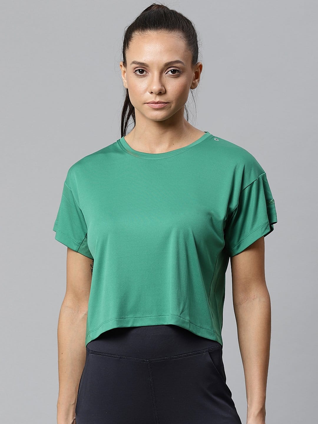 Alcis Women's Solid Green Tshirts