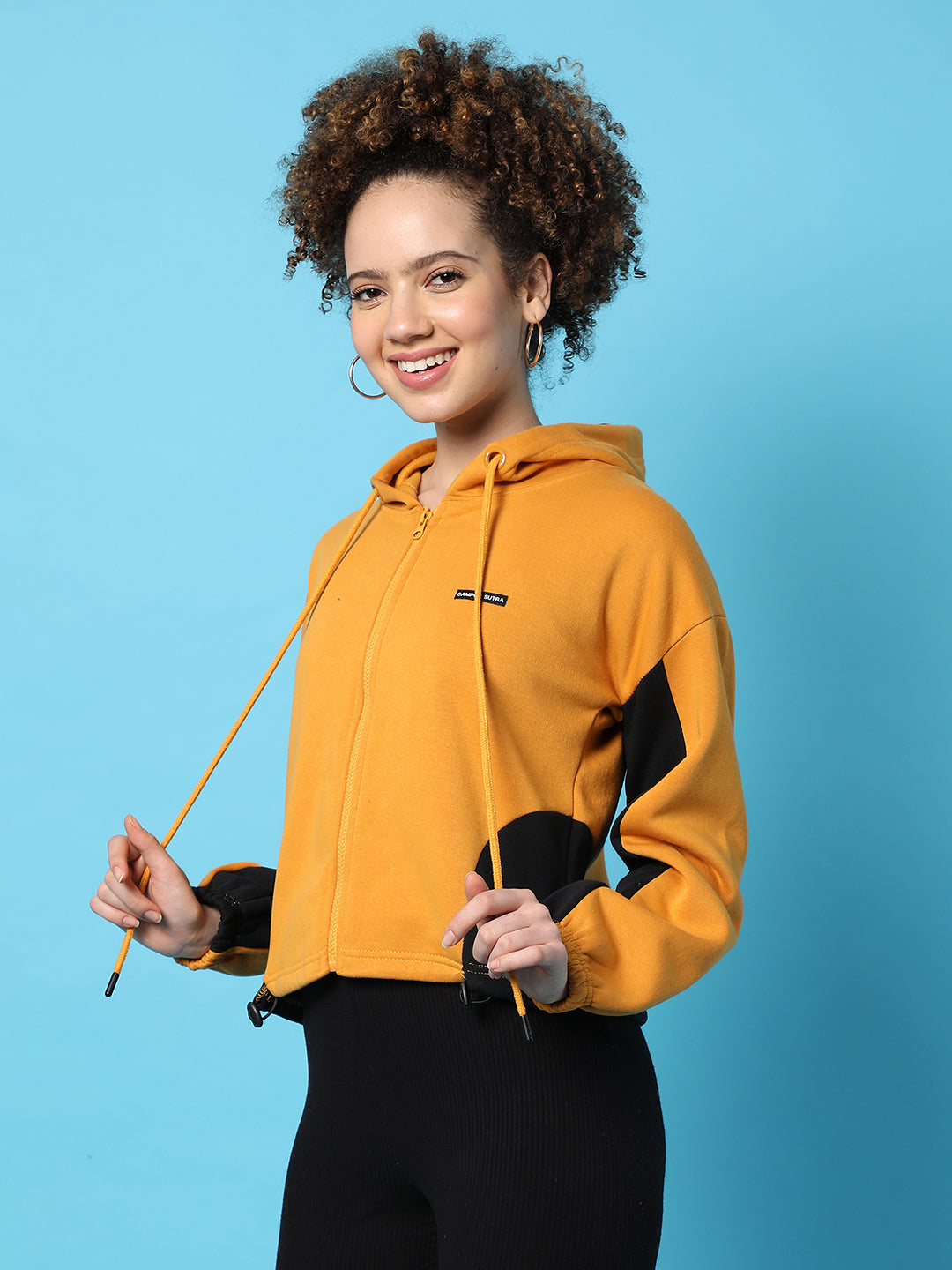 Cropped Hoodie With Zip-Closure