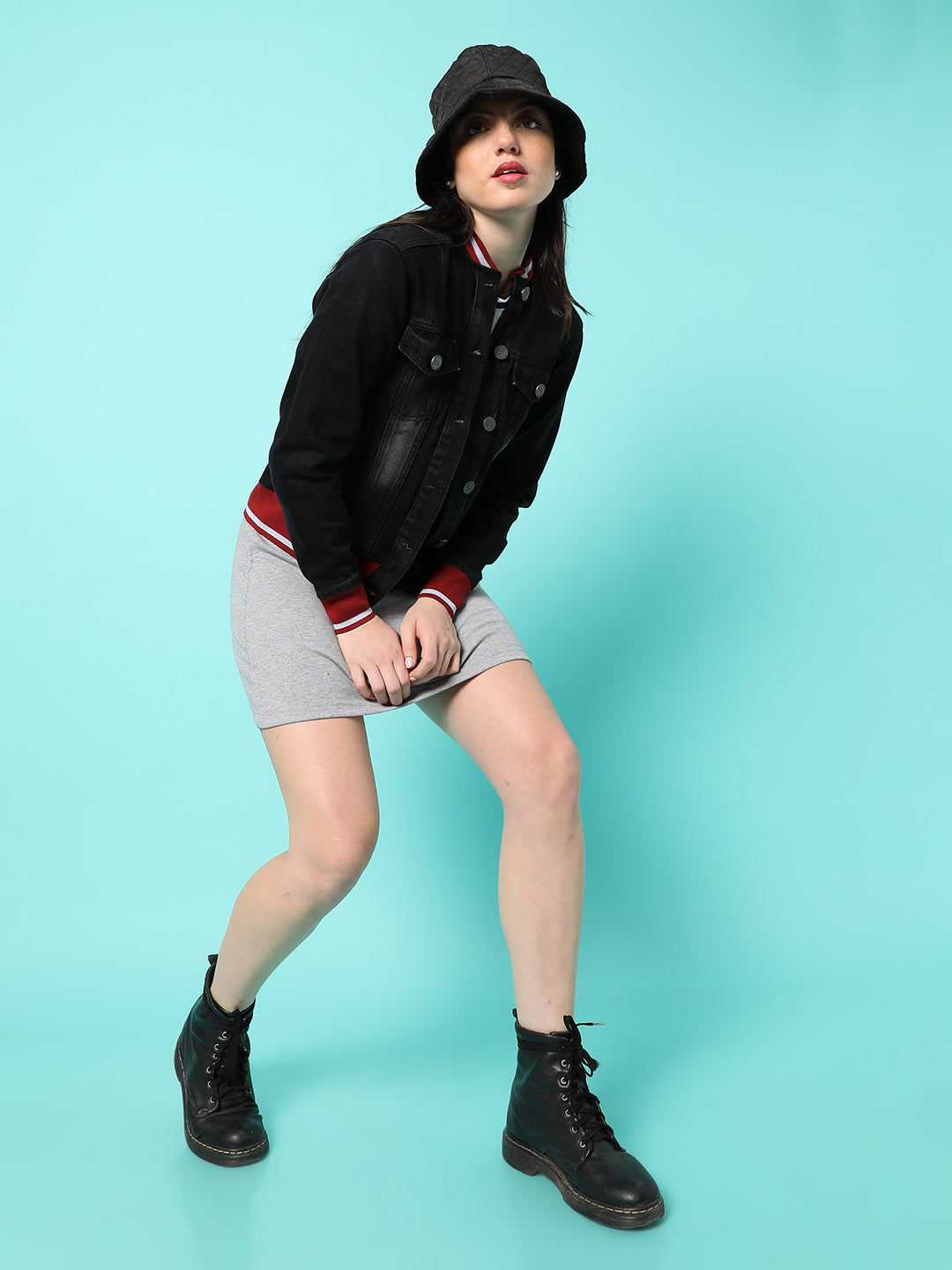 Dark-Wash Denim Jacket With Contrast Hem